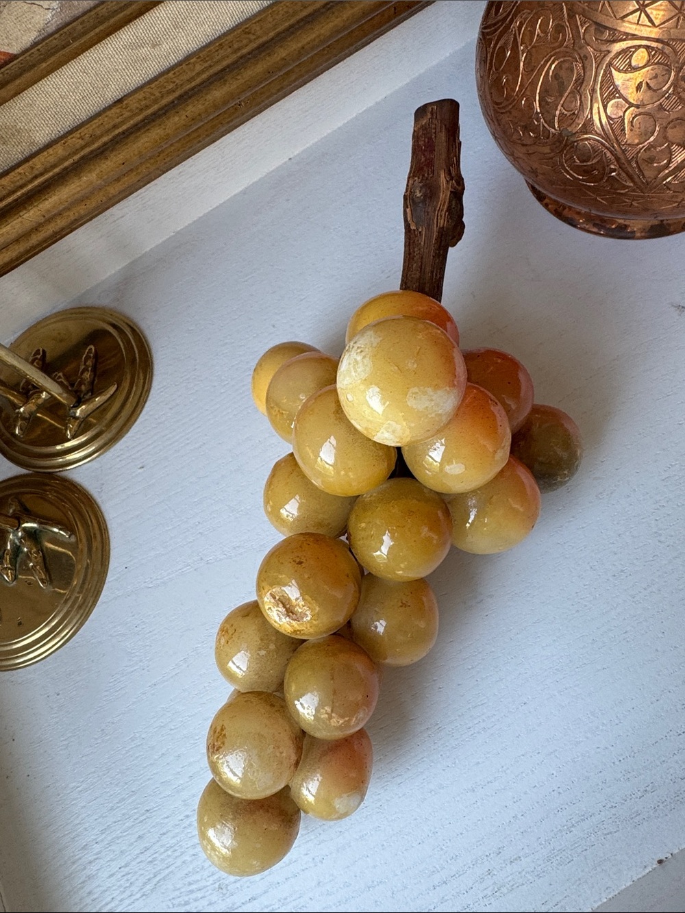 Large Vintage /Retro MCM Italian Carved Alabaster Marble Grape with Wood Sterm